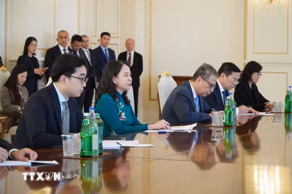 Phó Chủ tịch nước Võ Thị Ánh Xuân hội đàm với Tổng thống Azerbaijan Ilham Aliyev