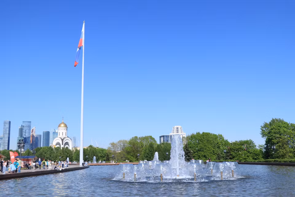 Đài phun nước bên trong khuôn viên bảo tàng. (Ảnh: Hùng Võ/Vietnam+)