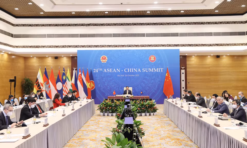Hội nghị cấp cao ASEAN-Trung Quốc lần thứ 24 tại điểm cầu Hà Nội. (Ảnh: Dương Giang/TTXVN)