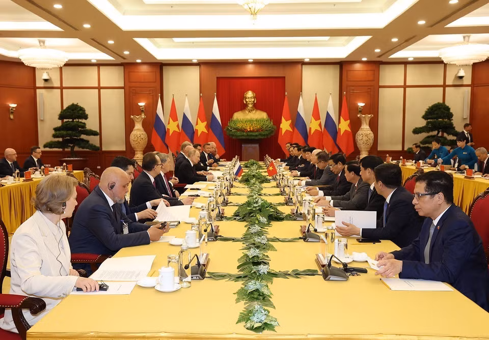 Tổng Bí thư Nguyễn Phú Trọng và Tổng thống Liên bang Nga Vladimir Putin hội đàm. (Ảnh: Trí Dũng/TTXVN)