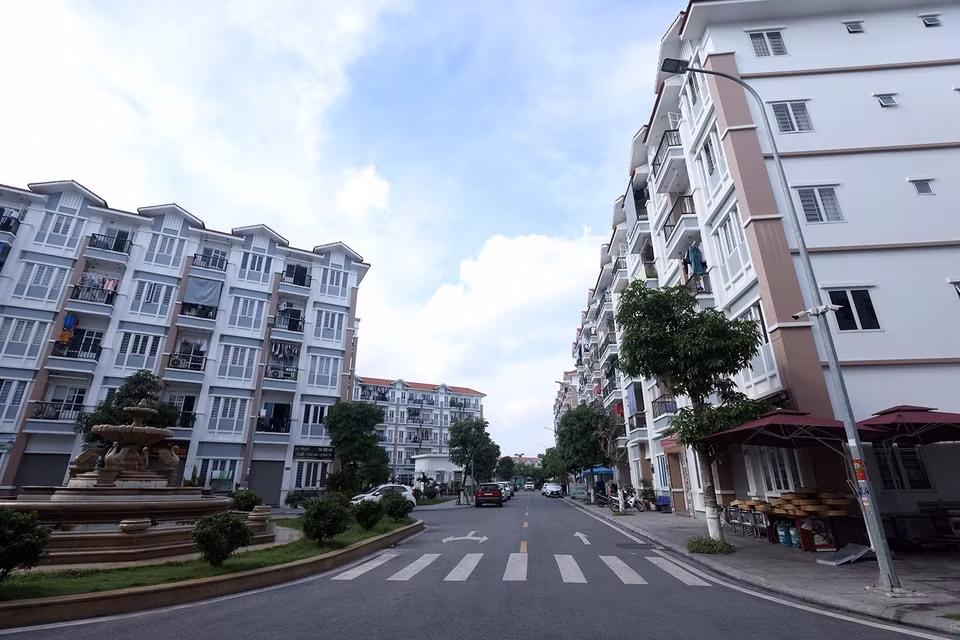 Đường giao thông thông thoáng trong khu nhà ở xã hội Hoàng Huy New Pruksa Town xã An Đồng, huyện An Dương. (Ảnh: Tuấn Anh/TTXVN)