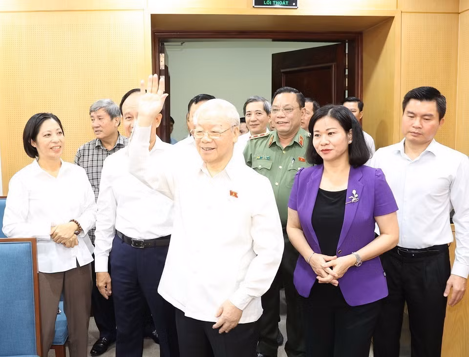 Tổng Bí thư Nguyễn Phú Trọng đến tiếp xúc cử tri tại trụ sở quận Đống Đa (Hà Nội, 14/10/2023). (Ảnh: Trí Dũng/TTXVN)