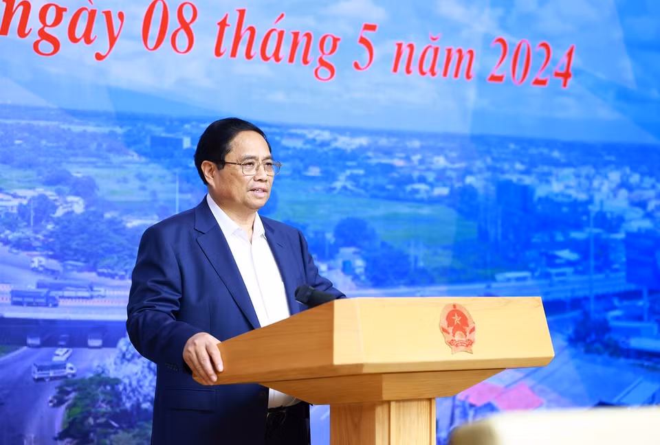 Thủ tướng Phạm Minh Chính, Trưởng Ban Chỉ đạo Nhà nước các công trình, dự án quan trọng quốc gia, trọng điểm ngành giao thông vận tải chủ trì phiên họp. (Ảnh: Dương Giang/TTXVN)