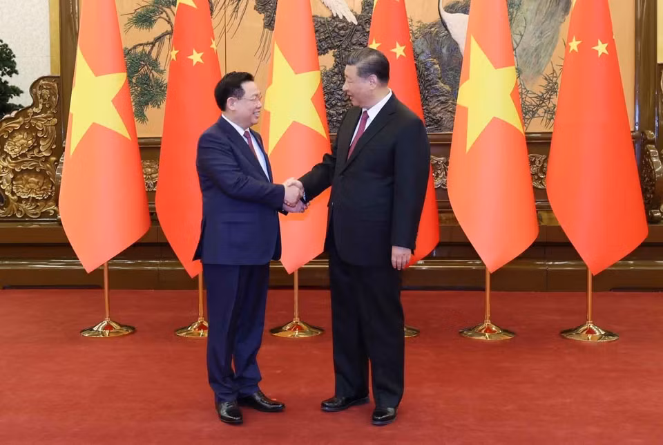 Chủ tịch Quốc hội Vương Đình Huệ hội kiến Tổng Bí thư, Chủ tịch nước Trung Quốc Tập Cận Bình. (Ảnh: Nhan Sáng/TTXVN)
