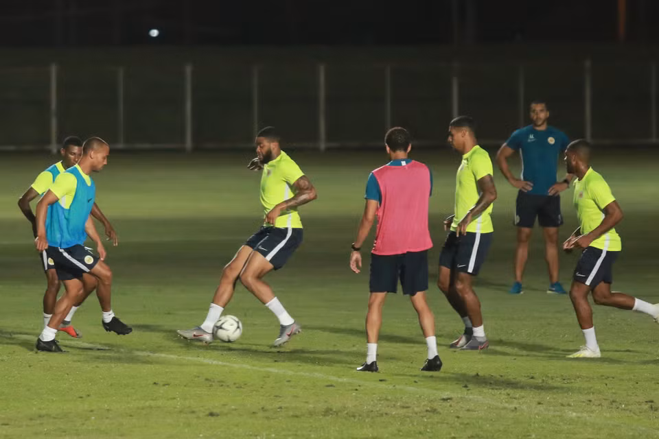 Trận đấu giữa Curacao với Việt Nam khuôn khổ chung kết King's Cup 2019 sẽ diễn ra lúc 19 giờ 45 ngày mai (8/6). 