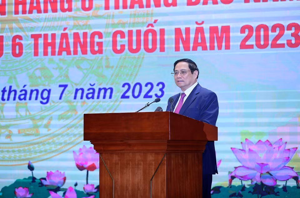 Thủ tướng Phạm Minh Chính phát biểu chỉ đạo hội nghị triển khai nhiệm vụ ngân hàng 6 tháng cuối năm 2023. (Ảnh: Dương Giang/TTXVN)