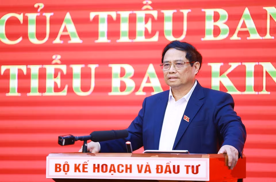 Thủ tướng Phạm Minh Chính, Trưởng Tiểu ban Kinh tế-Xã hội Đại hội XIV của Đảng phát biểu. (Ảnh: Dương Giang/TTXVN)