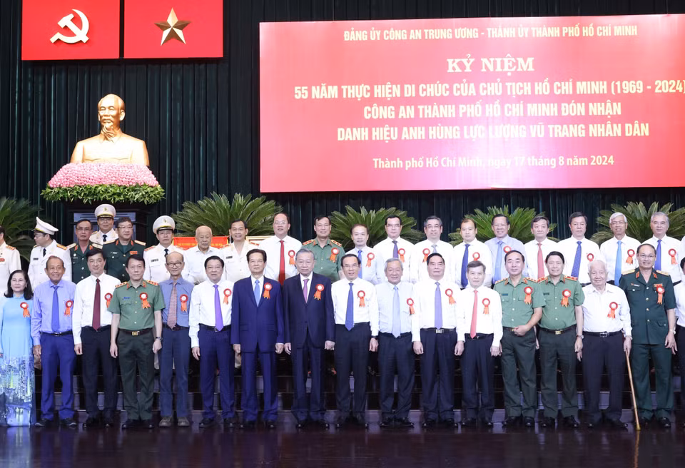 Tổng Bí thư, Chủ tịch nước Tô Lâm và các đại biểu dự buổi lễ. (Ảnh: Lâm Khánh/TTXVN)
