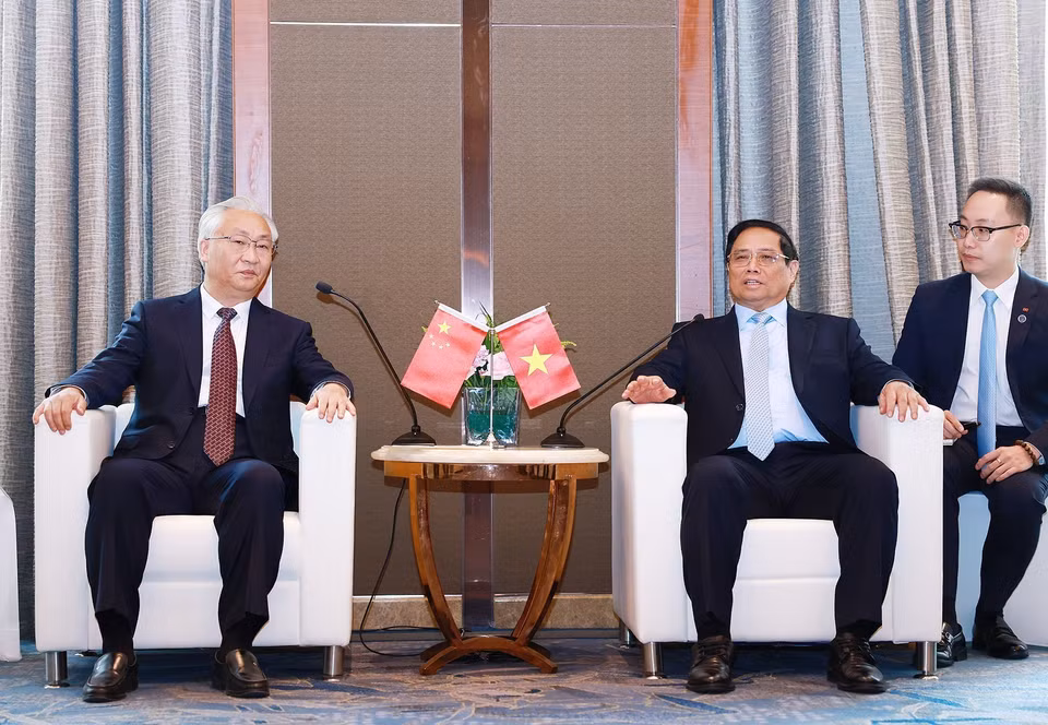 Thủ tướng Phạm Minh Chính tiếp Phó Thủ tướng Trung Quốc Trương Quốc Thanh nhân Hội nghị hợp tác Việt Nam-Trung Quốc về phát triển hạ tầng chiến lược giao thông. (Ảnh: Dương Giang/TTXVN)