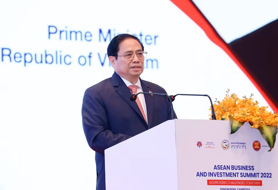 Hình ảnh Thủ tướng Phạm Minh Chính phát biểu tại Hội nghị thượng đỉnh kinh doanh và đầu tư ASEAN 2022. (Ảnh: Dương Giang/TTXVN)