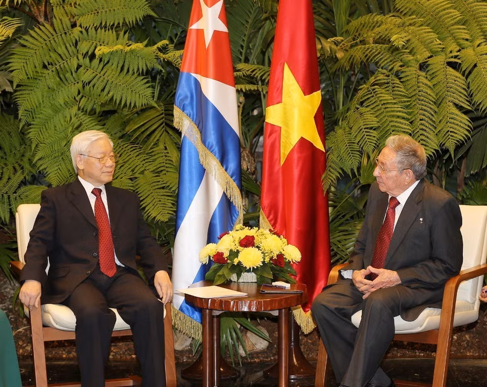 Tổng Bí thư Nguyễn Phú Trọng hội đàm với Bí thư Thứ nhất Ban chấp hành Trung ương Đảng Cộng sản Cuba, Chủ tịch Hội đồng Nhà nước và Hội đồng Bộ trưởng Cộng hòa Cuba Raul Castro Ruz chiều 29/3/2018 tại Cung Cách mạng ở Thủ đô La Habana. (Ảnh : Trí Dũng/TTXVN)