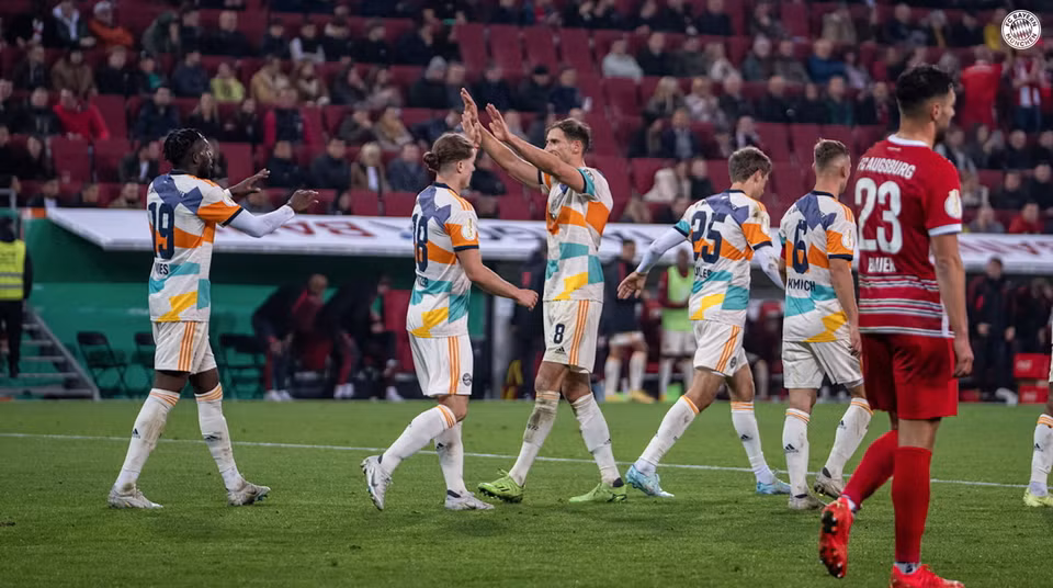 Khép lại trận đấu, Bayern giành chiến thắng chung cuộc 5-2. (Nguồn: FcBayern)