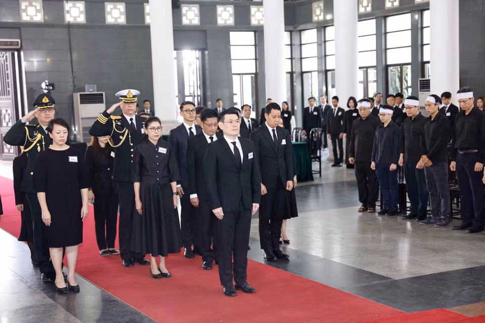 Đoàn Vương quốc Thái Lan viếng Tổng Bí thư Nguyễn Phú Trọng. (Ảnh: TTXVN)