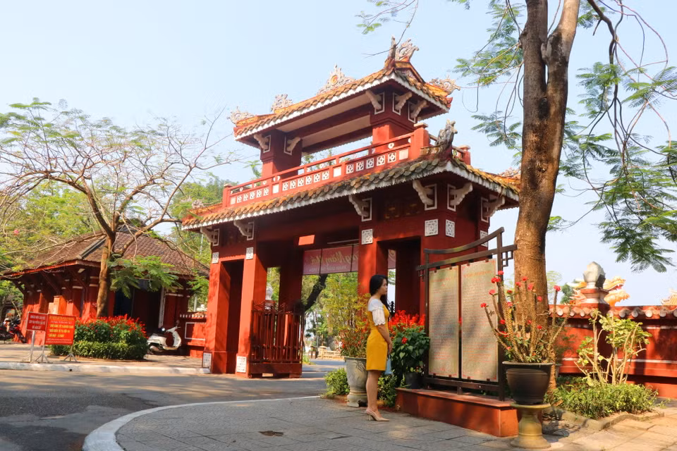 Trường đã được công nhận là di tích lịch sử cấp Quốc gia đặc biệt. (Ảnh: Tường Vi/TTXVN)