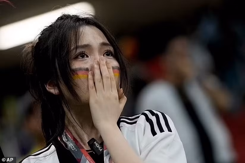 Đây là kỳ World Cup thứ 2 liên tiếp người hâm mộ Đức buồn bã khi đội nhà bị loại từ vòng bảng. (Nguồn: AP)