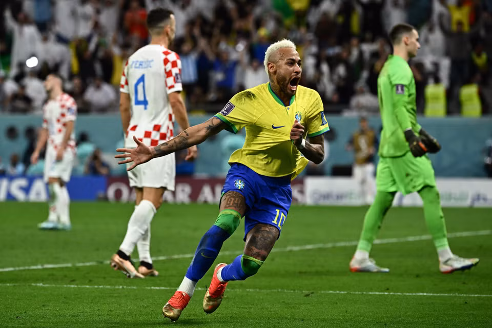 Thành tích này giúp Neymar san bằng kỷ lục ghi bàn của 'Vua bóng đá' Pele. (Ảnh: AFP/TTXVN)