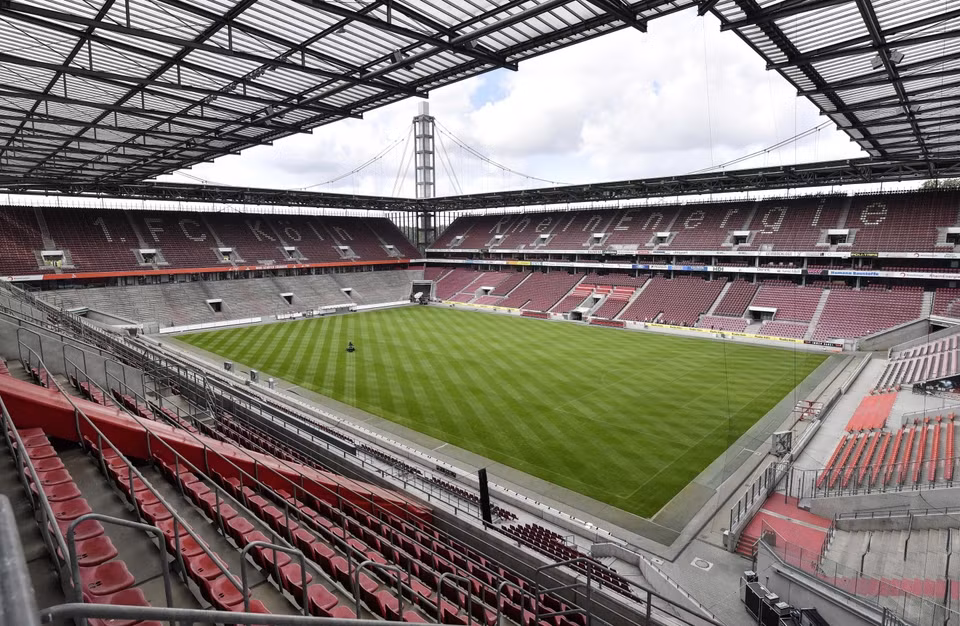 Sân Cologne có sức chứa 45.000 khán giả, sẽ tổ chức 5 trận đấu ở EURO 2024. (Nguồn: AP)
