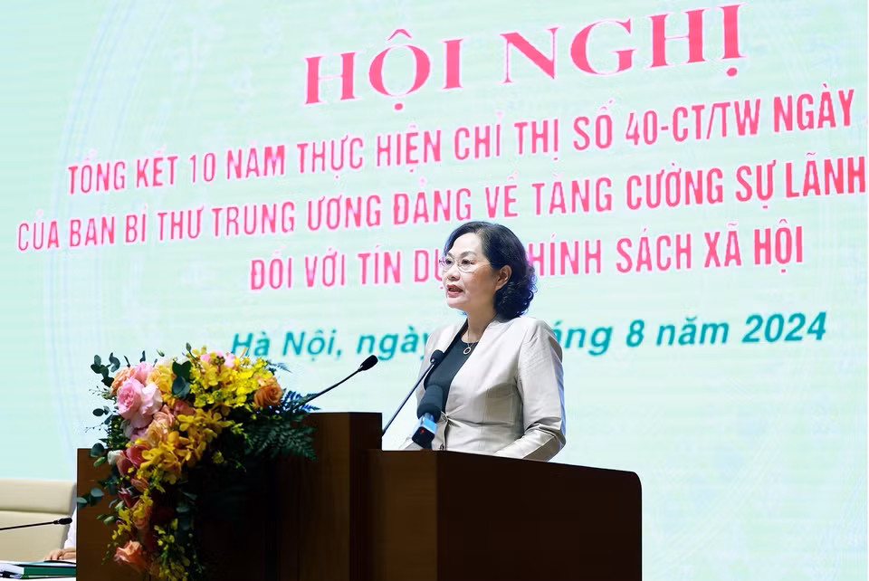 Thống đốc Ngân hàng Nhà nước Việt Nam Nguyễn Thị Hồng phát biểu khai mạc hội nghị. (Ảnh: Dương Giang/TTXVN)