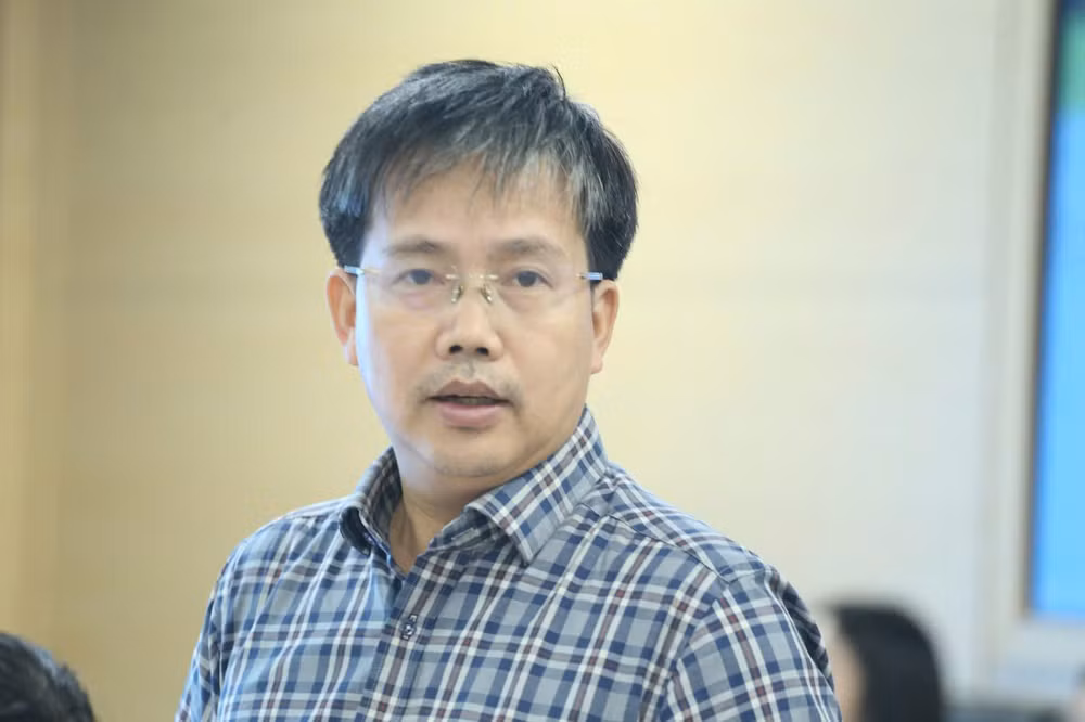 ong-mai-van-khiem.jpg