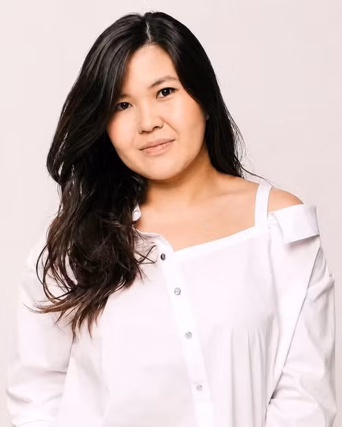 ba-maria-pasuginova-truong-bo-phan-phu-trach-khu-vuc-chau-a-cong-dong-cac-quoc-gia-doc-lap-cis-va-my-latinh-thuoc-uy-ban-du-lich-thanh-pho-moscow.jpg