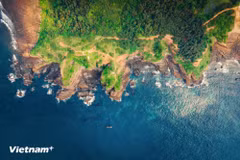 Biển trời non nước Cô Tô, Quảng Ninh. (Ảnh minh họa: Vương Công Nam/Vietnam+)