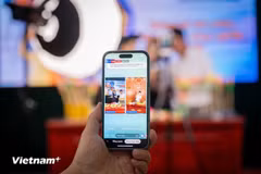 Livestream bán hàng. (Ảnh minh họa: PV/Vietnam+)