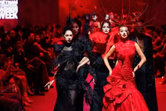 Bộ sưu tập “CULT” của nhà thiết kế Singapore Frederick Lee.