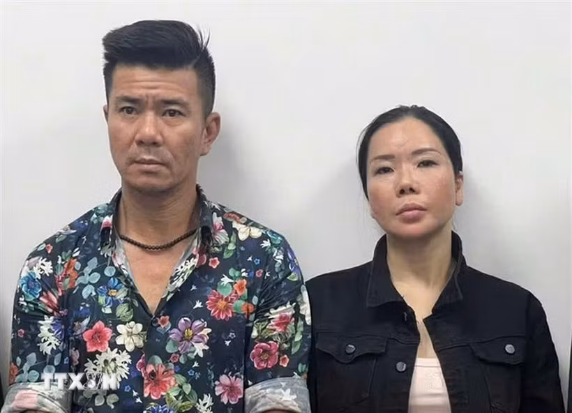 Vợ chồng Lê Văn Đông và Nguyễn Thị Mai Anh cầm đầu đường dây “chạy giám định” tại Viện Pháp y tâm thần Trung ương. (Ảnh: TTXVN phát)