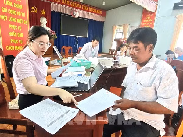 095353-dong-nai-diem-tua-tin-dung-giup-nguoi-sau-cai-nghien-vuon-len.jpg