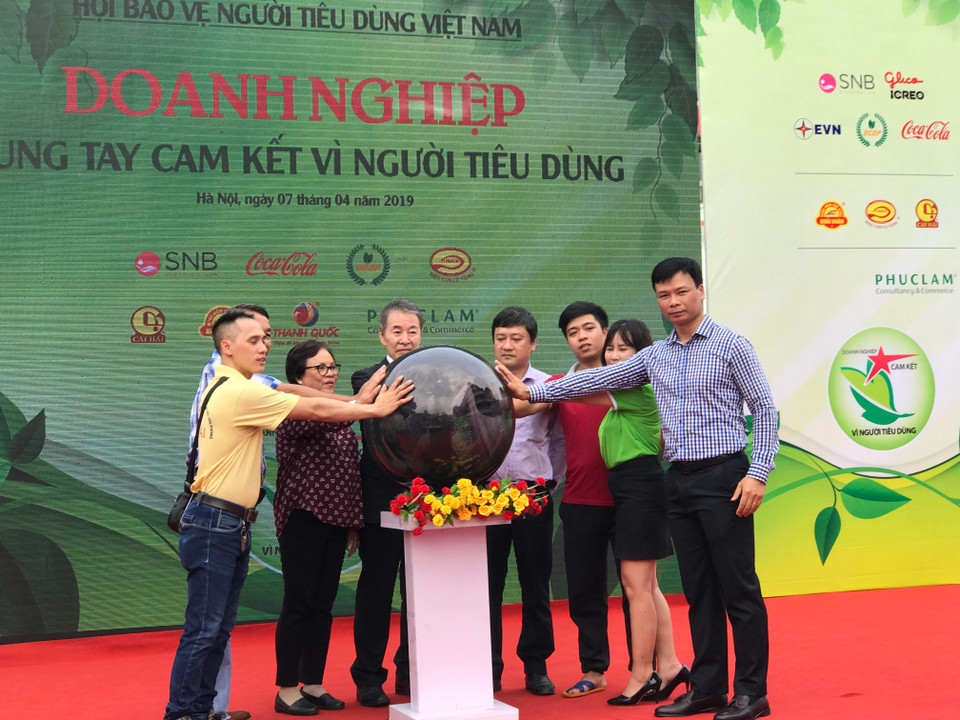 Theo đại diện Bộ Công Thương, hành động này không đơn thuần là một khẩu hiệu mà là thương hiệu doanh nghiệp cần xây dựng. (Ảnh: Đức Duy/Vietnam+)