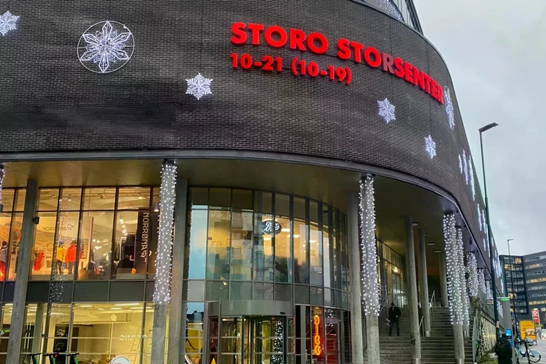 Trung tâm thương mại Storo ở phía Bắc Oslo. (Nguồn: The Sun)