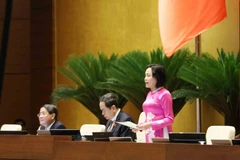 Phó Chủ tịch Quốc hội Nguyễn Thị Thanh điều hành phiên họp sáng 7/5. (Ảnh: TTXVN)