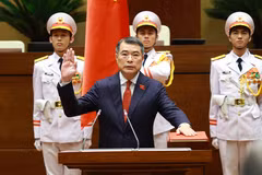 Thủ tướng Chính phủ nước Cộng hoà xã hội chủ nghĩa Việt Nam Lê Minh Hưng tuyên thệ nhậm chức. (Ảnh: Dương Giang/TTXVN)