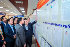 Phó Chủ tịch Quốc hội Nguyễn Khắc Định, Ủy viên Hội đồng Bầu cử quốc gia, kiểm tra công tác chuẩn bị bầu cử Đại biểu Quốc hội khóa XVI và đại biểu Hội đồng Nhân dân các cấp nhiệm kỳ 2026-2031 trên địa bàn thành phố Hà Nội. (Ảnh: Hoài Nam/Vietnam+)