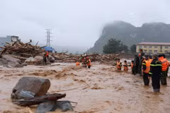 Lai Châu khẩn trương khắc phục hậu quả lũ quét tại xã Mường Than. (Ảnh: Quý Trung/TTXVN