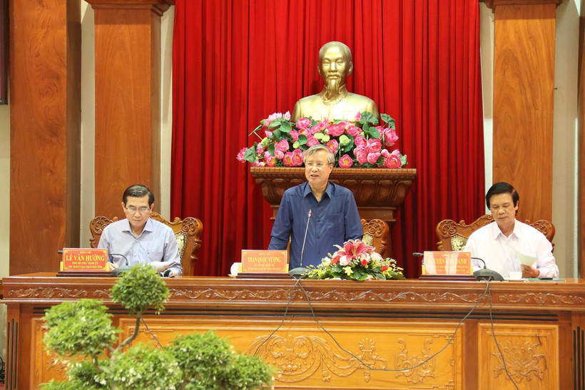 Thường trực Ban Bí thư Trần Quốc Vượng phát biểu tại buổi làm việc với Tỉnh ủy Tiền Giang. (Ảnh: Minh Trí/TTXVN)