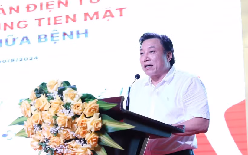 Ông Nguyễn Huy Ngọc phát biểu tại một hội thảo tại thành phố Việt Trì hồi tháng Tám vừa qua. (Ảnh: Tạ Toàn/TTXVN)