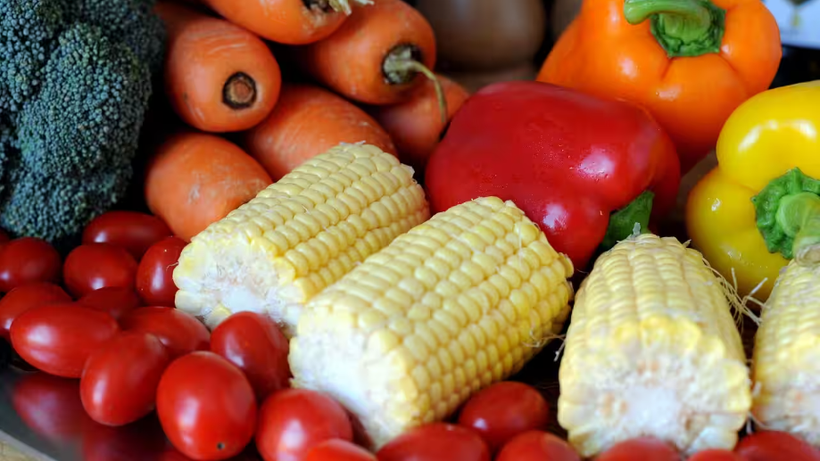 “Chế độ ăn kiểu Địa Trung Hải” có thể giúp giảm chứng trầm cảm, lo âu. (Ảnh: SBS Australia)