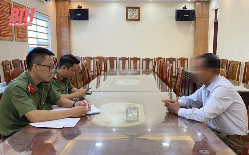 Ông V.V.T tại cơ quan Công an. (Nguồn: Báo Thanh Hóa)