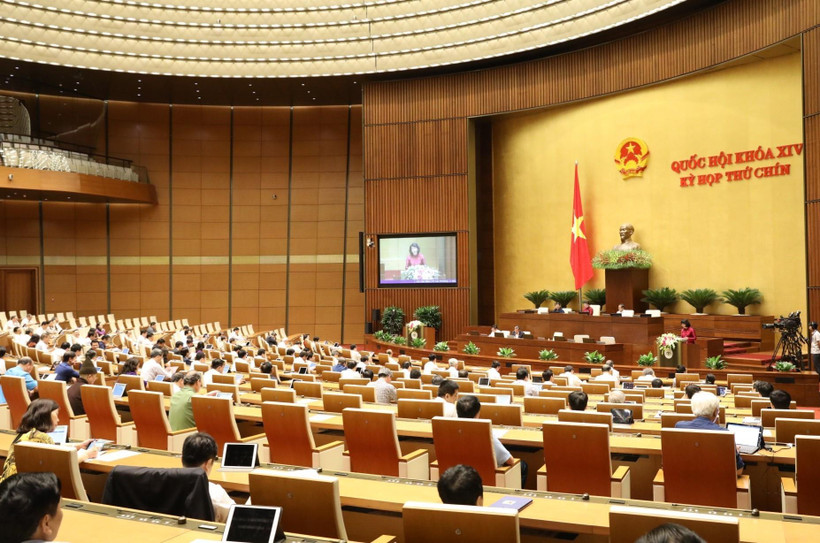 Quang cảnh ngày họp đầu tiên của Kỳ họp thứ 9, Quốc hội khóa XIV. (Ảnh: Văn Điệp/TTXVN)