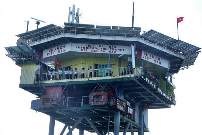 Hệ thống Cụm dịch vụ kinh tế-khoa học-kỹ thuật (gọi tắt là nhà giàn DK1) nằm trên thềm lục địa phía Nam của Việt Nam. (Nguồn: Thành Đạt – TTXVN) 