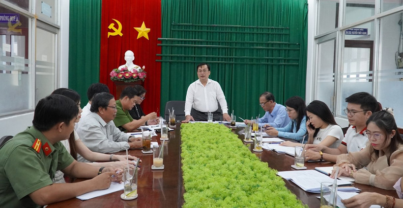 Ông Chung Tấn Thịnh, Phó Giám đốc Sở Y tế tỉnh Kiên Giang phát biểu. (Ảnh: Văn Sĩ/TTXVN)