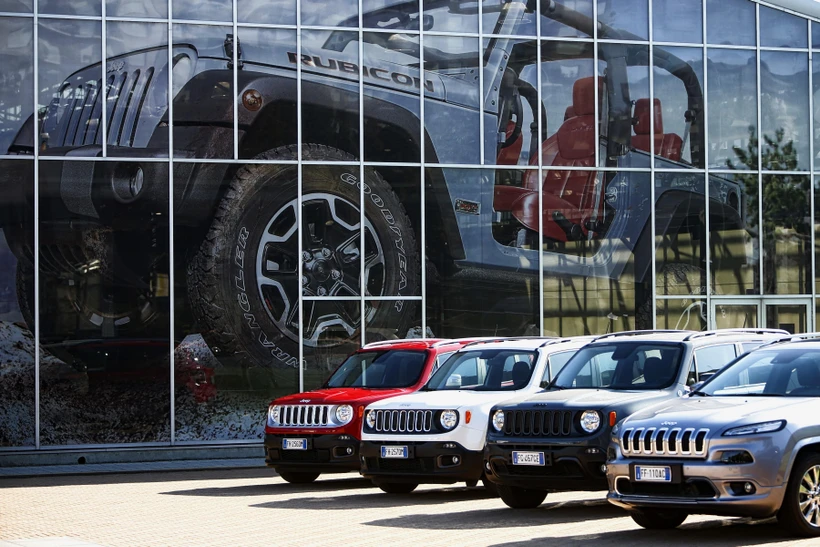 Trong ảnh: Mẫu ô tô của tập đoàn Fiat tại Turin, Italy. (Nguồn: AFP/TTXVN)