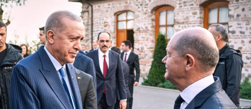 Thủ tướng Đức Olaf Scholz (phải) và Tổng thống Thổ Nhĩ Kỳ Tayyip Erdogan nỗ lực thúc đẩy hợp tác song phương. (Nguồn: DW)