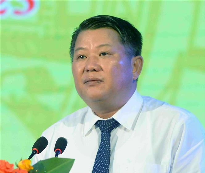 Phó Bí thư Thường trực Tỉnh ủy Sơn La Lò Minh Hùng được giao nhiệm vụ điều hành hoạt động của Đảng bộ tỉnh cho đến khi kiện toàn chức danh Bí thư Tỉnh ủy. (Ảnh: Quang Quyết/TTXVN)