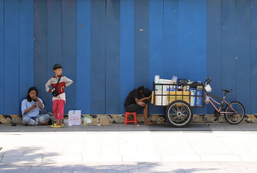 Nắng nóng ở Thành phố Hồ Chí Minh. (Ảnh: Hồng Giang/TTXVN)