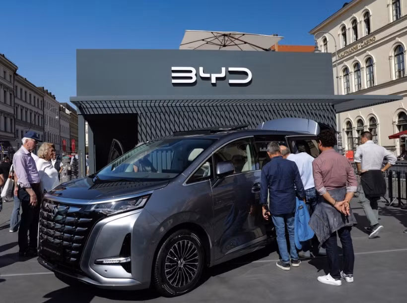 Mẫu xe điện của BYD tại Triển lãm Ôtô Quốc tế ở Munich (Đức) hồi tháng Chín năm ngoái. (Ảnh: THX/TTXVN)