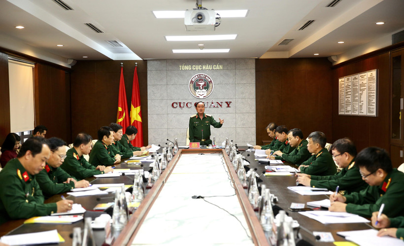 Thượng tướng Trần Đơn, Thứ trưởng Bộ Quốc phòng, Trưởng Ban Chỉ đạo Bộ Quốc phòng chủ trì cuộc họp. (Ảnh: Dương Giang/TTXVN)