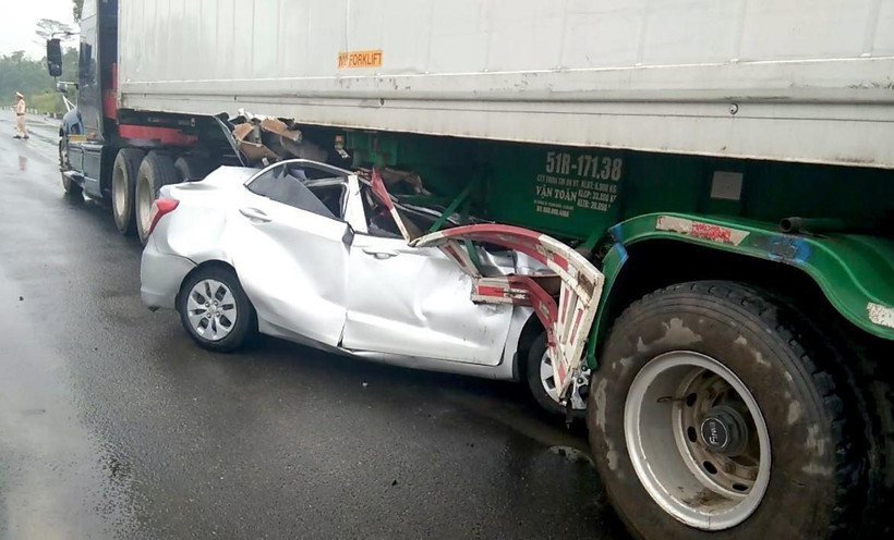 Hiện trường vụ tai nạn. (Ảnh: Hưng Thịnh/TTXVN)