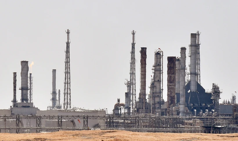 Một cơ sở lọc dầu ở gần al-Khurj, phía nam thủ đô Riyadh của Saudi Arabia, ngày 15/9/2019. (Nguồn: AFP/TTXVN)